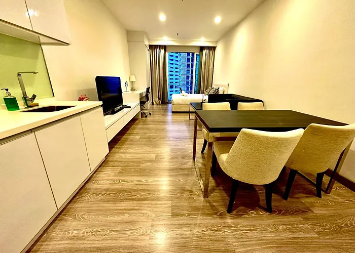 Roomy Suites @One Bukit Ceylon