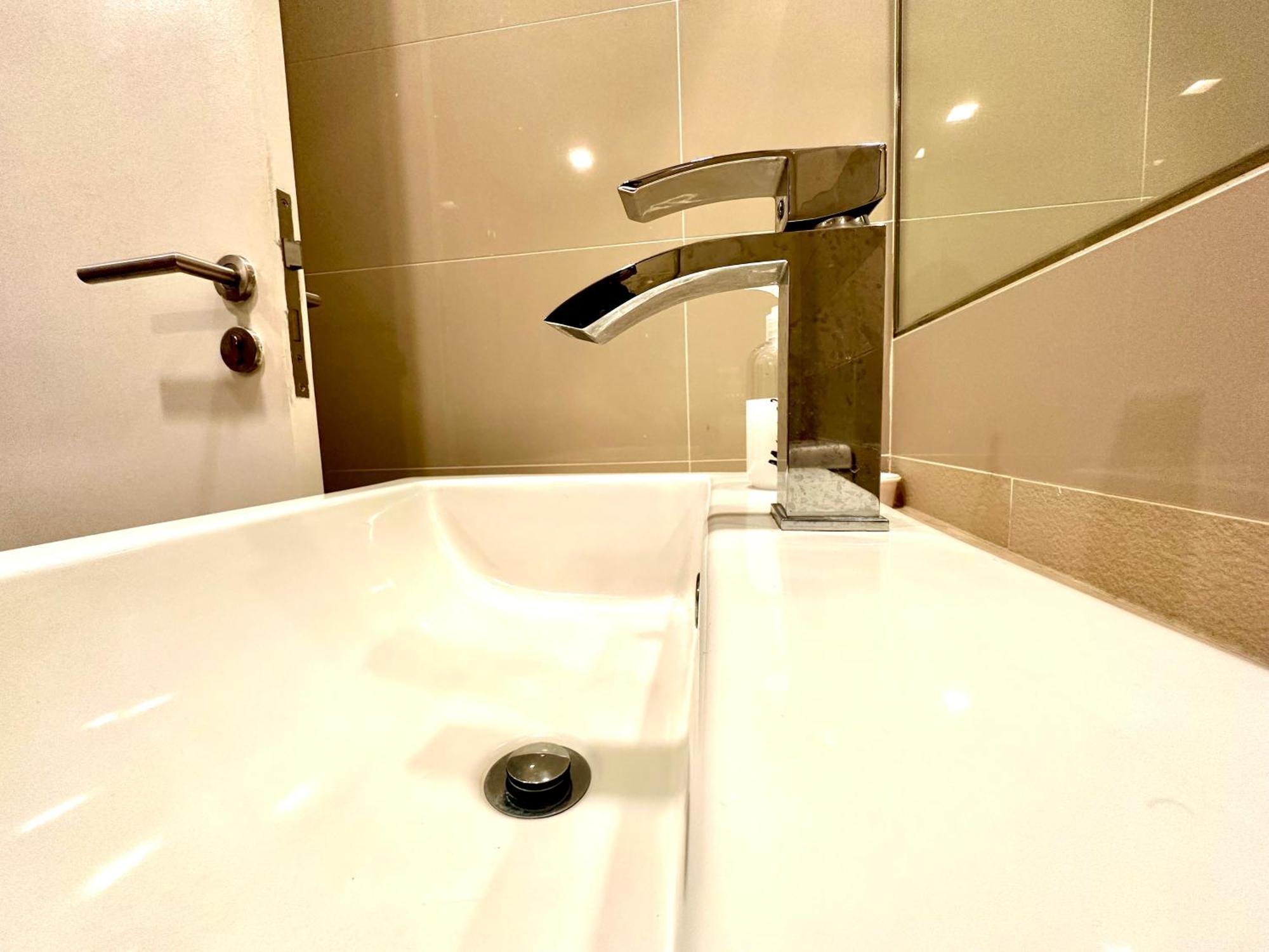 Apartment Roomy @one Bukit Ceylon *