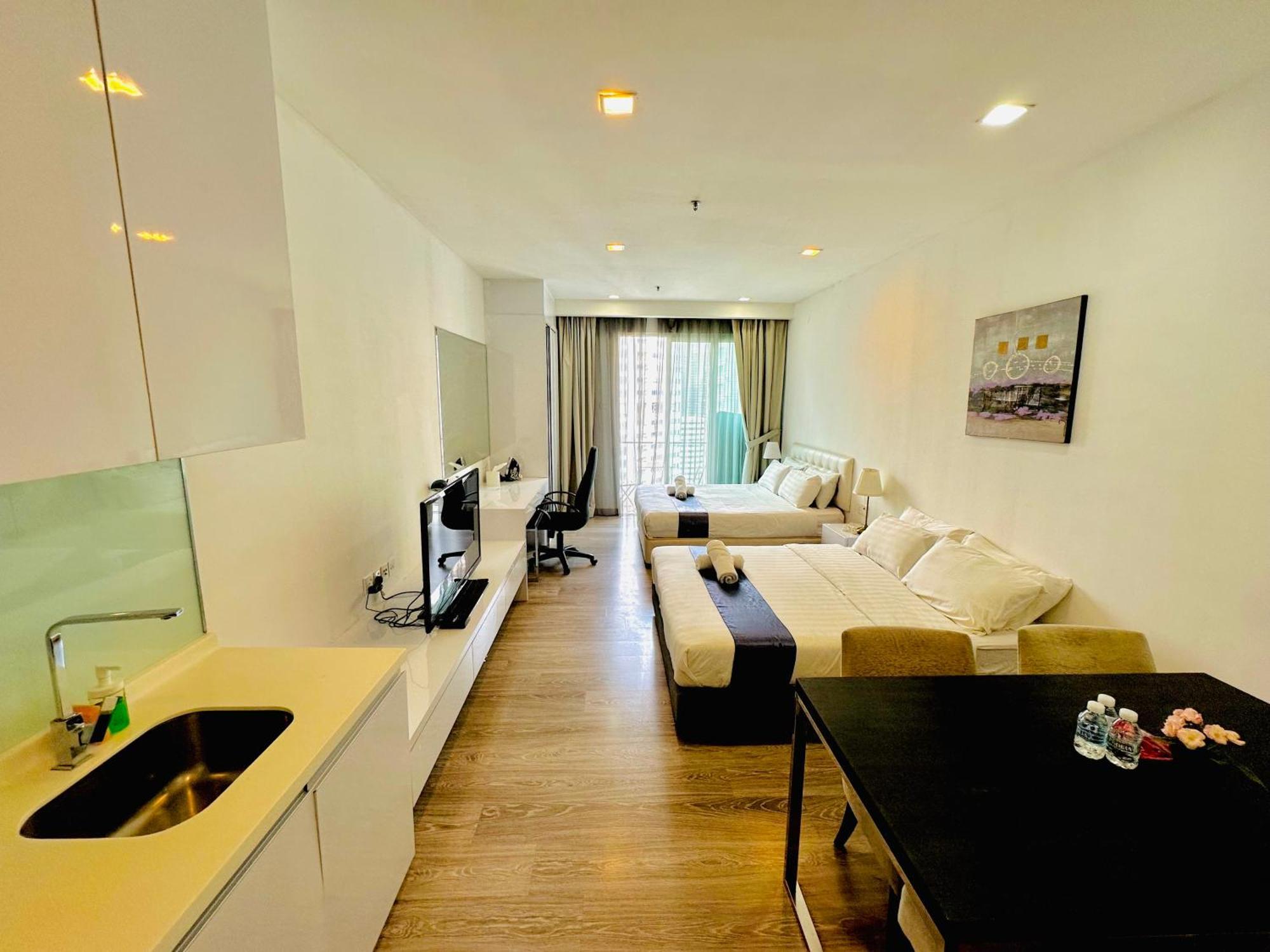 Roomy @one Bukit Ceylon Apartment