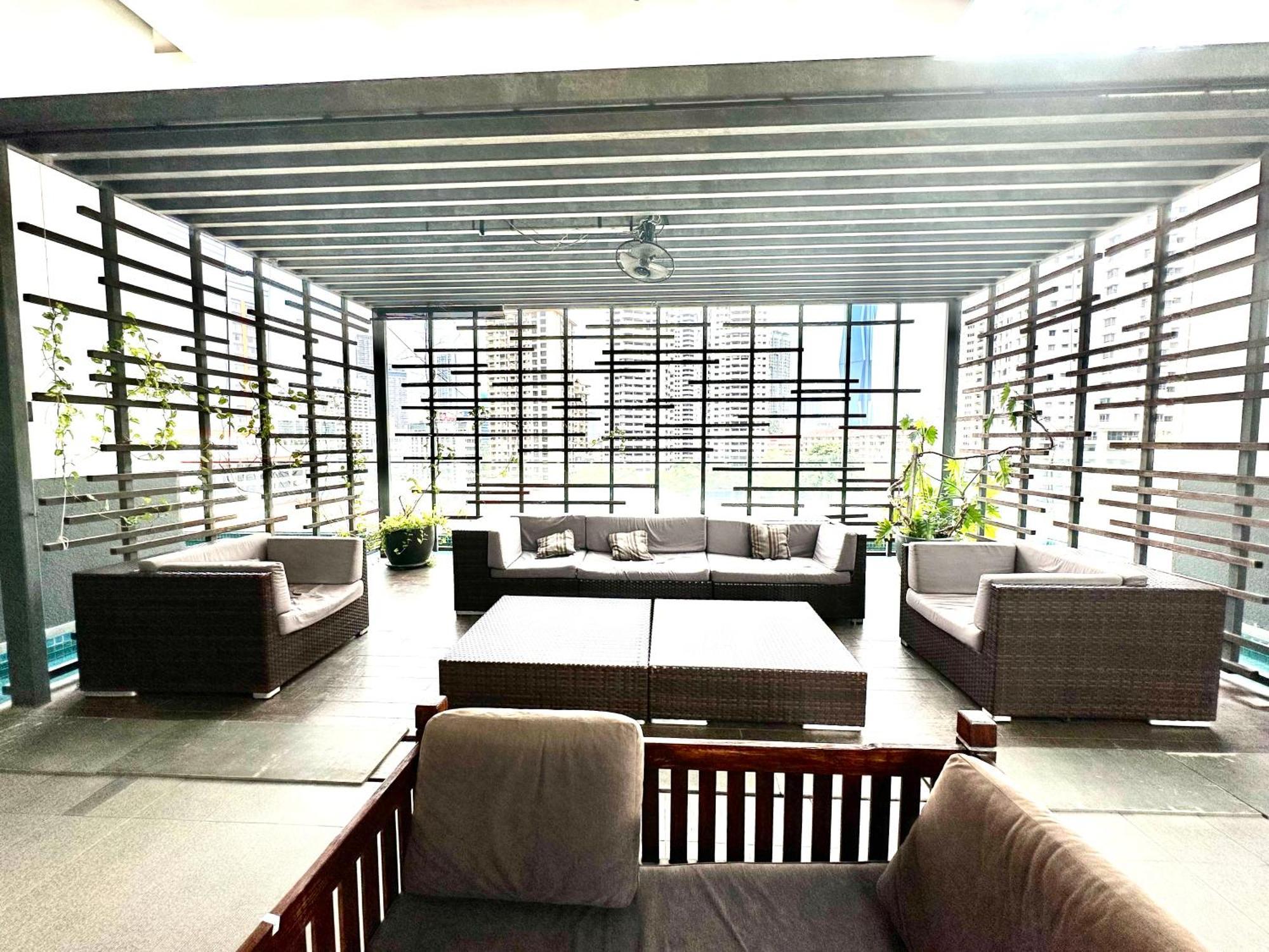 Apartment Roomy @one Bukit Ceylon