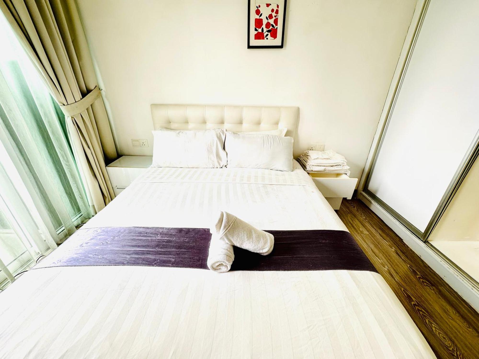 Roomy @one Bukit Ceylon *