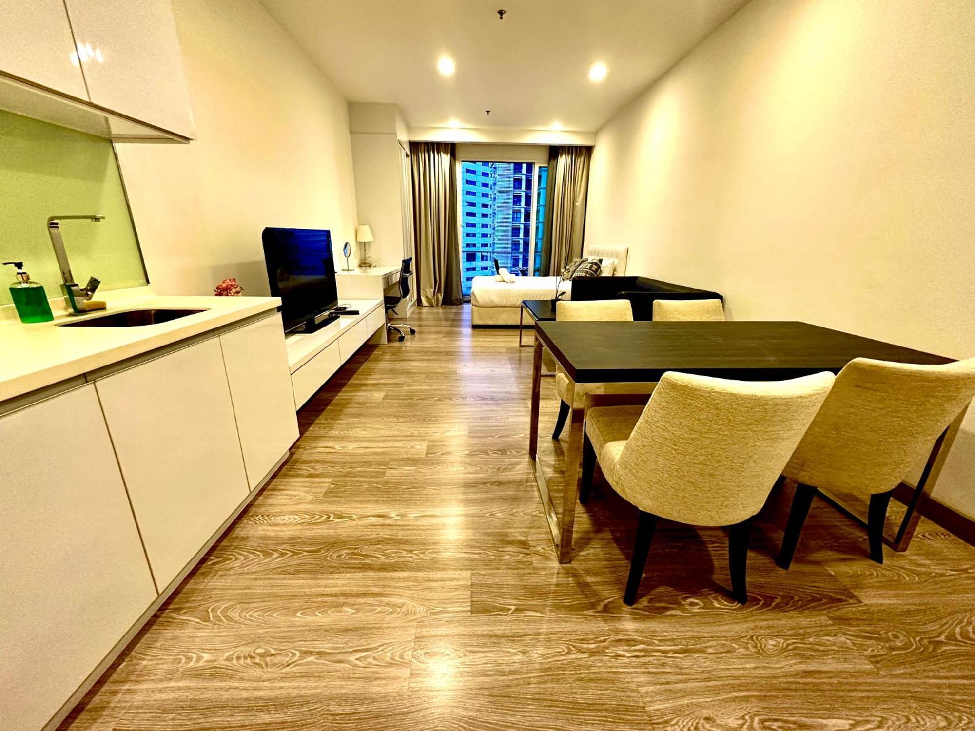 Roomy @one Bukit Ceylon * Kuala Lumpur